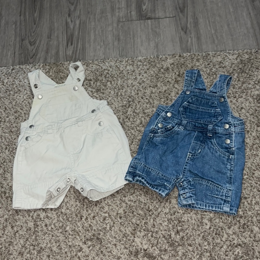 Bundle of baby bib shorts